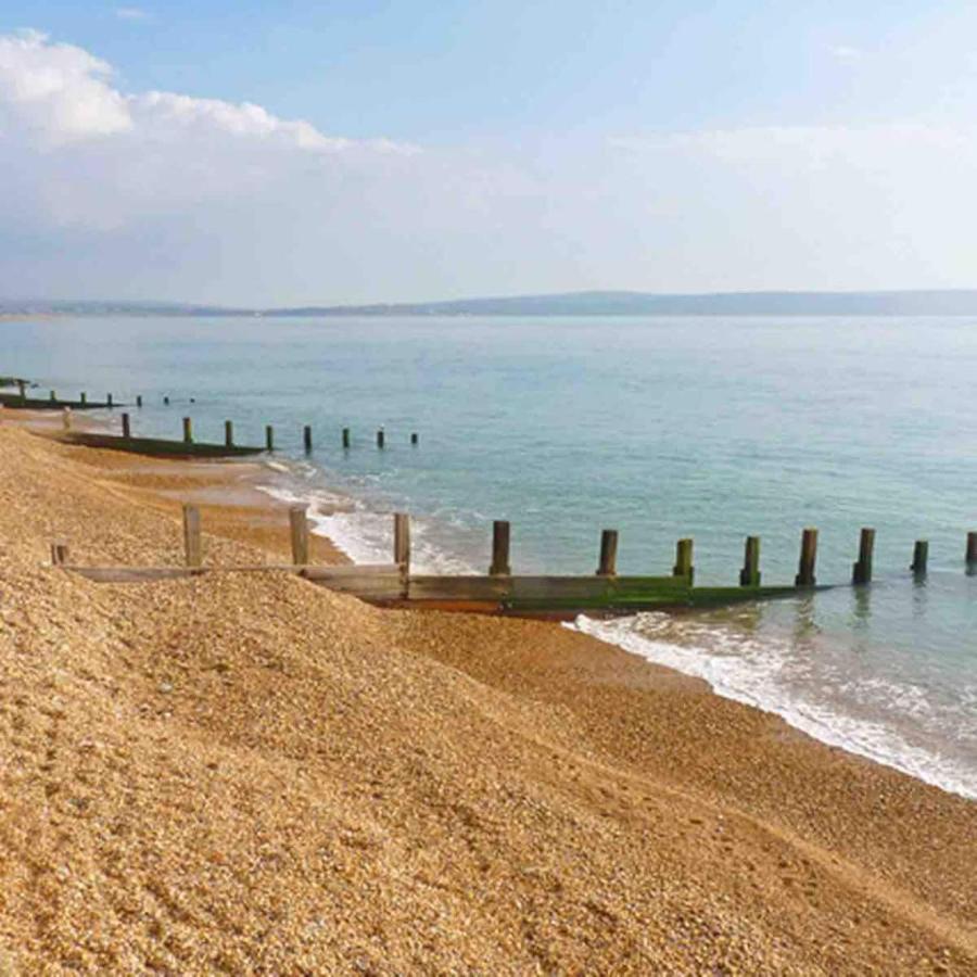 Heavenly Haven Hotel Lymington Bagian luar foto