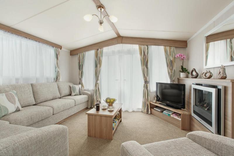 Heavenly Haven Hotel Lymington Bagian luar foto